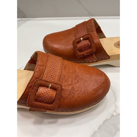 Kelsi Dagger Brooklyn Carve Flat Clog Mules Tan Size 7.5 - Picture 8 of 8